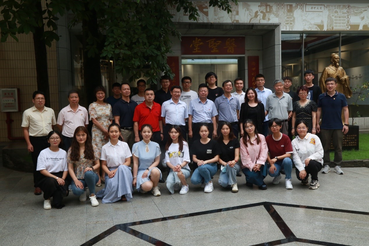 后浪来袭，，，腾博会官网有YOUNG ——2020年应届结业生新员工华美登场。。。