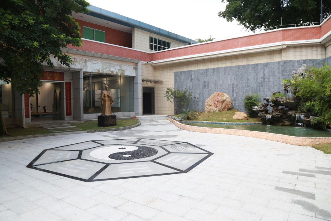 白云山腾博会官网医圣堂科普基地获评第十三批广州市科学手艺普及基地